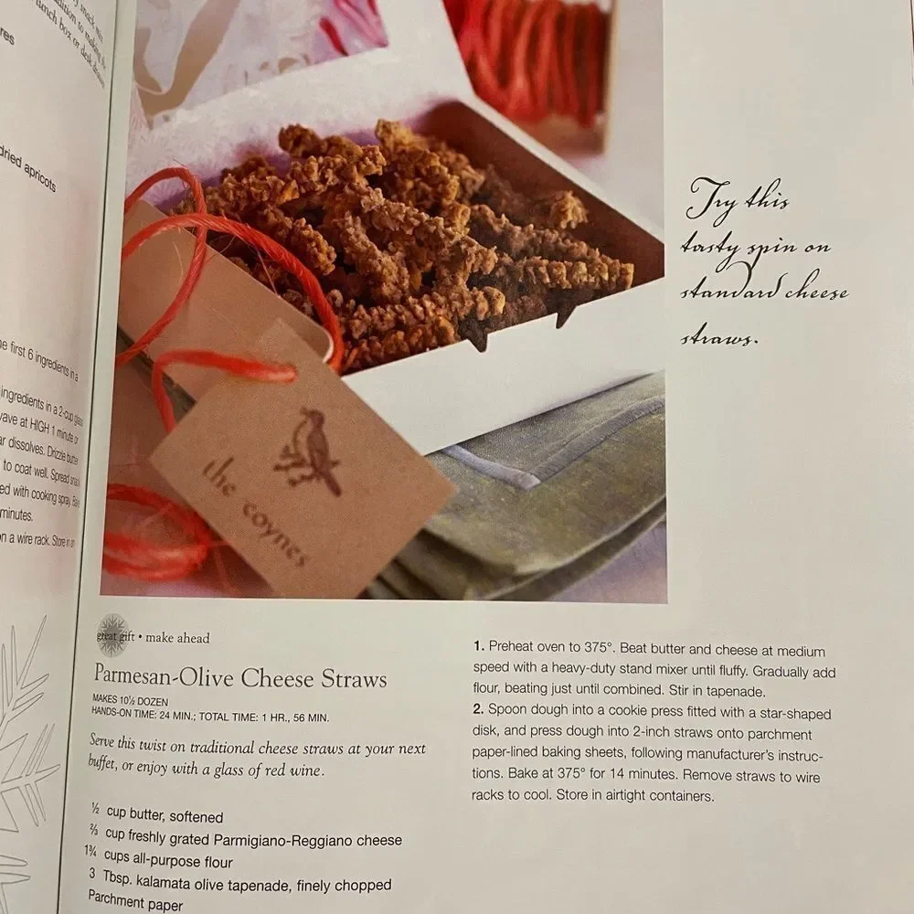 CHRISTMAS COOKBOOK BY SOUTHERN LIVING‎